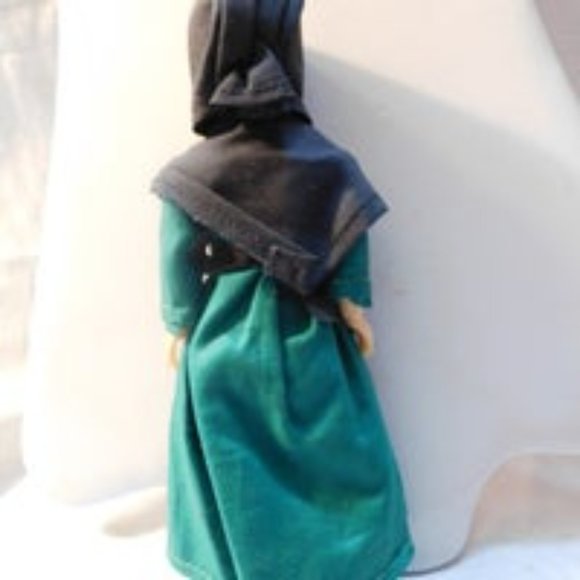 Vintage Knickerbocker Amish Doll - Picture 2 of 4